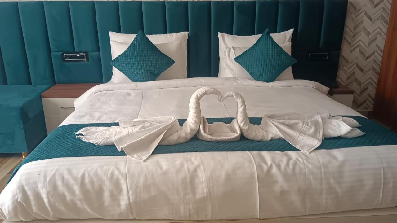 Hotel Golden Peacock Haridwar Luaran gambar
